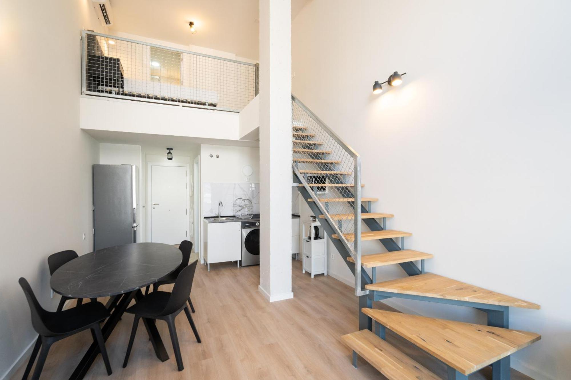 Apartment Loft Reformado Industrial Con Garaje Alquiler Temporal Madrid